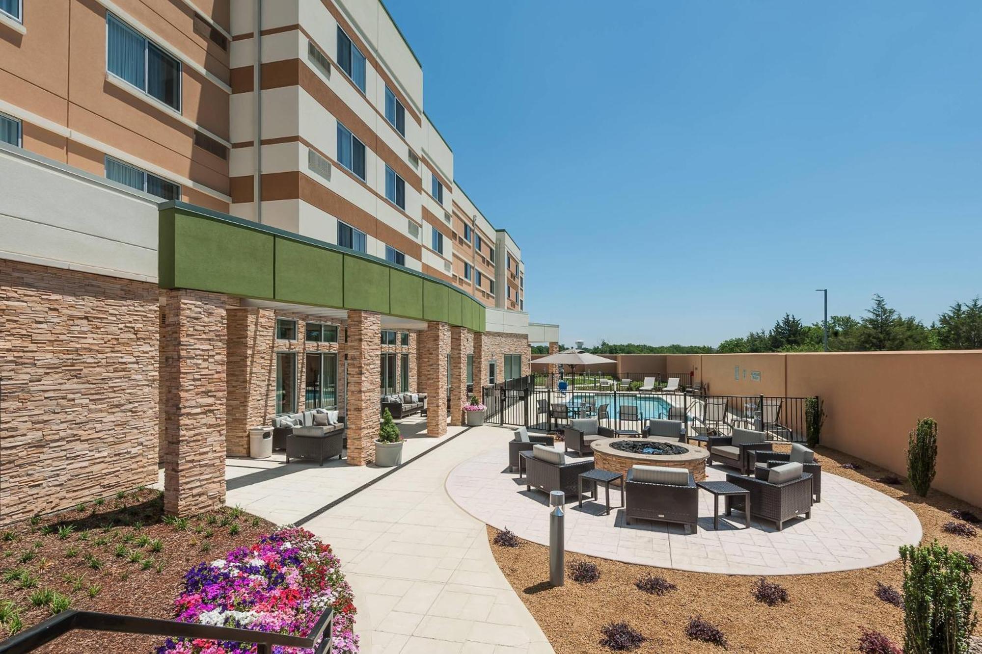 Courtyard By Marriott Ardmore Luaran gambar